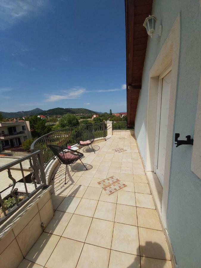 Apartman Kovac Apartment Trebinje Bagian luar foto